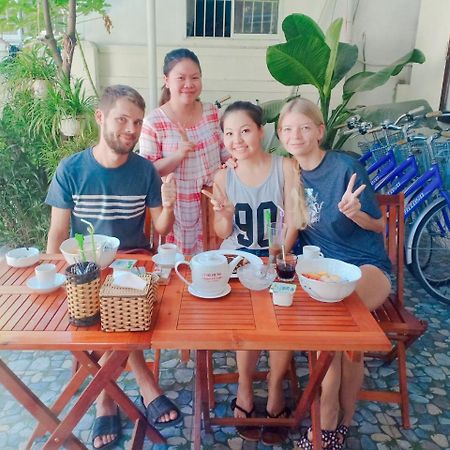 Sunshine Homestay Hoi An Zewnętrze zdjęcie
