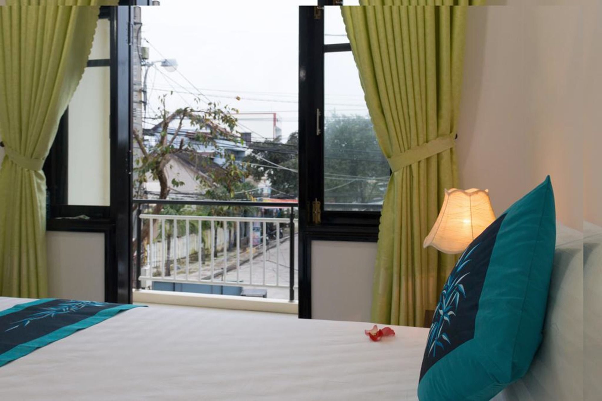 Sunshine Homestay Hoi An Zewnętrze zdjęcie